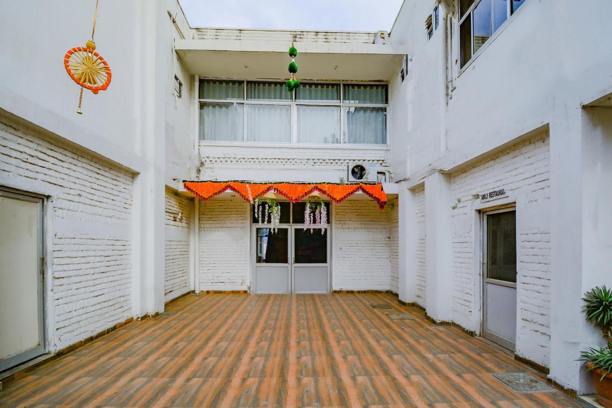 Flagship 79347 Hotel Riders Resort Bagru Exterior foto